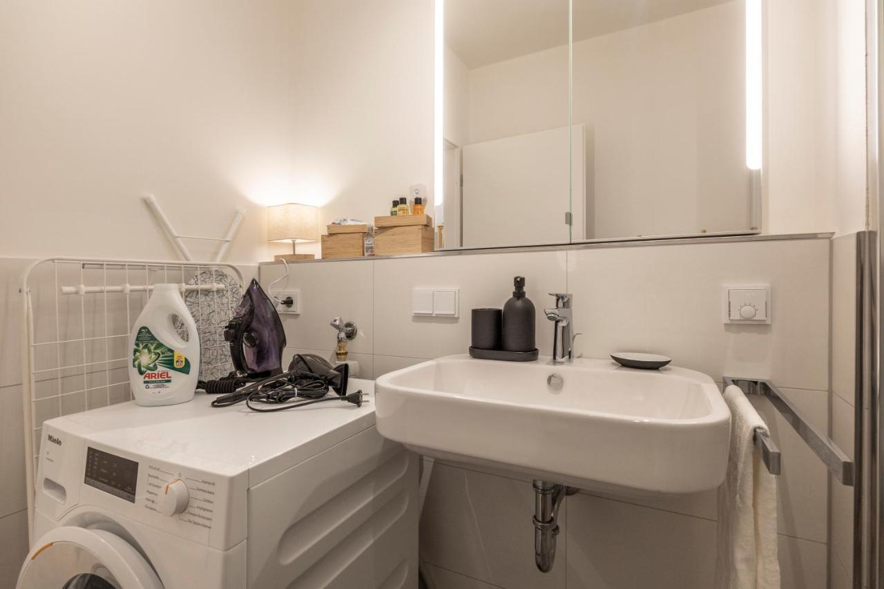 Welcome To Paradies - Ferienwohnung Von Privat Konstanz Eksteriør billede
